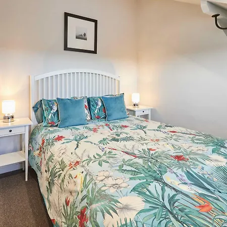 Host & - Park Terrace Whitby