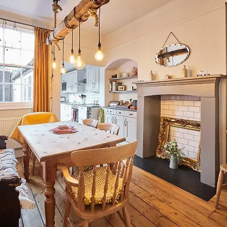 Ferienhaus Host & - Park Terrace Whitby
